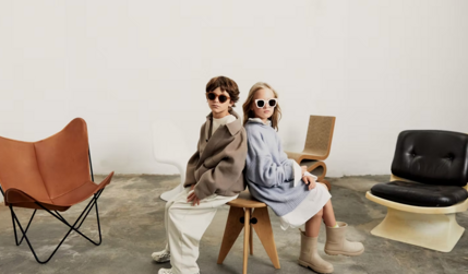 LES LUNETTES D'ÉLISE: Opticien à Carnac (Morbihan). Propose des montures haut de gamme.

Notre mission : 
- identité et charte graphique
- site internet
- signalétique
- print

---

High-End Optician in Carnac (Morbihan)

Our mission:
- Visual Identity & Brand Guidelines
- Website Design
- Signage
- Print Materials