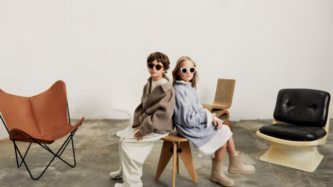 LES LUNETTES D'ÉLISE: Opticien à Carnac (Morbihan). Propose des montures haut de gamme.

Notre mission : 
- identité et charte graphique
- site internet
- signalétique
- print

---

High-End Optician in Carnac (Morbihan)

Our mission:
- Visual Identity & Brand Guidelines
- Website Design
- Signage
- Print Materials