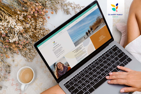 UHFA: Us Happy Family Academy website, linking funnels Active Campaign, slides with reviews, light boxes (pop-ups), secure login pages academy.