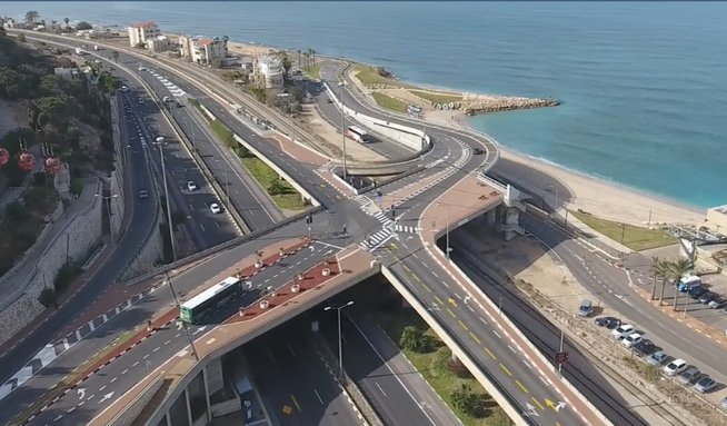 Yenon Engineering: Yinon Engineering is one of the most established companies in Israel, responsible for hundreds of complex projects across various fields — roads, bridges, railways, transportation, architecture and landscape design, light rail systems, hydrology, and more. The website features promotional videos, visualizations, and exclusive photographs from the different projects.