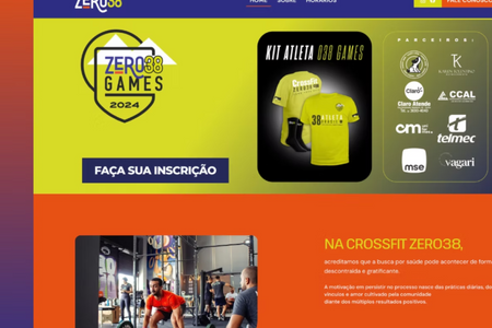 Crossfit Zero38: Site do CrossFit 038 – Engajamento e Funcionalidade

O desafio deste projeto era criar um site moderno e responsivo que não apenas servisse como vitrine para o CrossFit 038, mas também impulsionasse a interação dos alunos com a site.

A principal necessidade do cliente era movimentar o site e torná-lo um ponto central para a comunidade do box. Para isso, desenvolvemos um ambiente digital onde os alunos podem:

✅ Inscrever-se em competições internas diretamente pelo site.
✅ Comprar produtos exclusivos, como camisetas personalizadas do box.
✅ Acessar suas fotos dos eventos, tornando a experiência mais envolvente.
✅ Agendar uma aula experimental de forma prática, com horários disponíveis no site. O aluno escolhe o melhor horário, faz a solicitação e a recepção entra em contato para confirmar.

O impacto foi imediato: o site passou a ser um canal ativo, onde os próprios alunos impulsionam a interação e o engajamento.

Este projeto demonstra como um site bem estruturado pode ir além de uma simples presença online e se tornar um verdadeiro hub de conexão entre o cliente e sua comunidade.