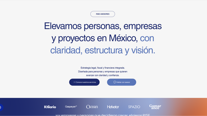 RISE ASESORES: La propuesta de diseño web para RISE Asesores busca reforzar su posicionamiento como asesor confiable, mediante una estética sobria, navegación intuitiva y una estructura pensada para facilitar la toma de decisiones del usuario.