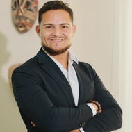 Henriquez E-Commerce and Leadership Training