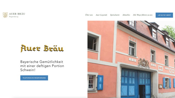 Auer Bräu Regensburg: Gestaltung & Umsetzung Website, regelmäßige Pflege, Deko-Schilder in der Gaststätte