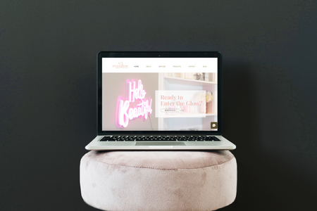 Everglow By Robyn: A modern aesthetics boutique website with integrated booking through My Aesthetic Record. A monthly happenings section to feature monthly promos and events, an extensive service section, and built-in opportunities to gain members and email subscribers, make this website a conversion queen.