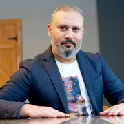 Tayfun Öztürk - Freelance Art director
